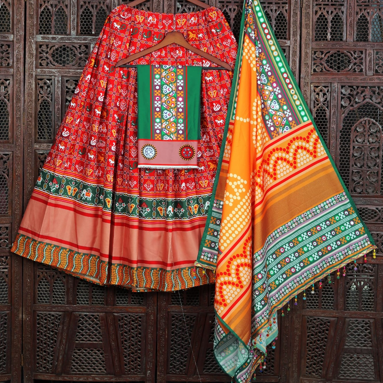 PTOLA PRINT LENGHA CHOLI WITH REAL MIRROE WORK SF-1245