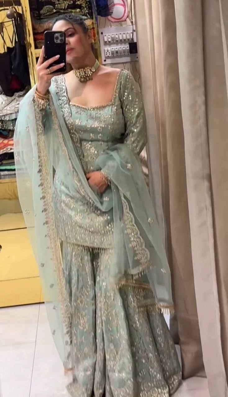 Mehfil-E-Sharara A Celebration of Mughal Art