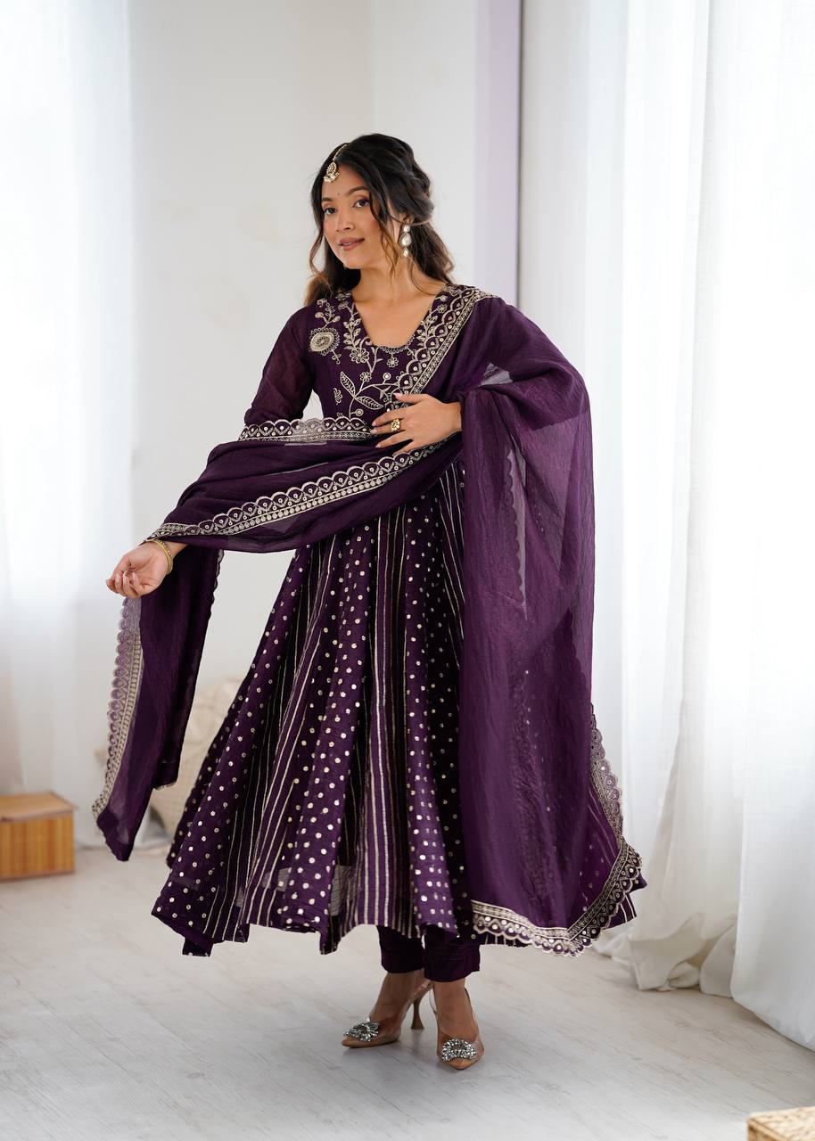 Where Gota Weaves Stories on Purple Dreams