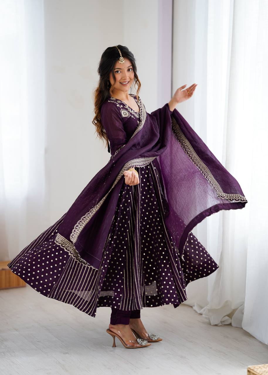 Where Gota Weaves Stories on Purple Dreams