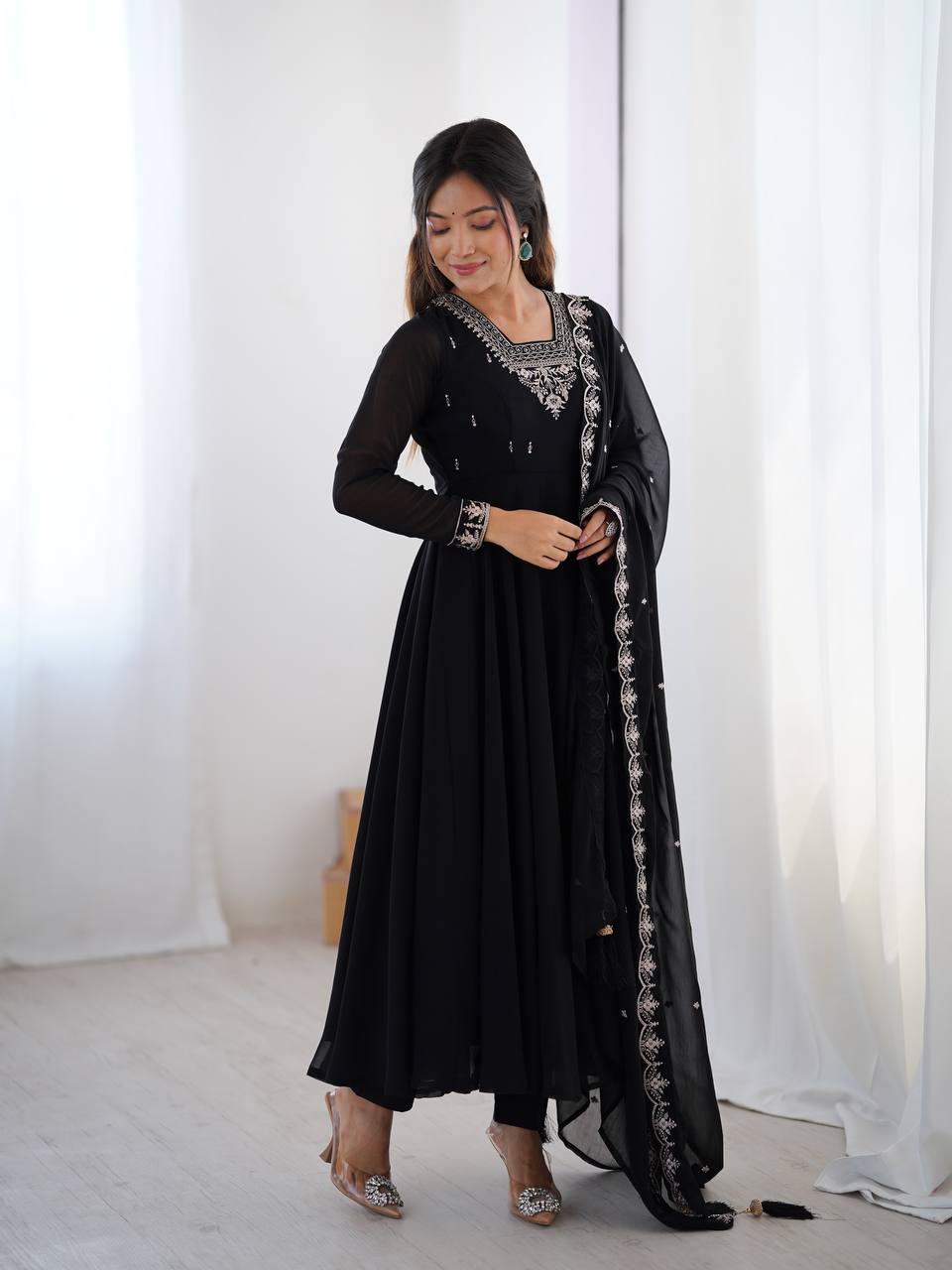 Misha Graceful & Colourfull Comfort And Stylish Anarkali