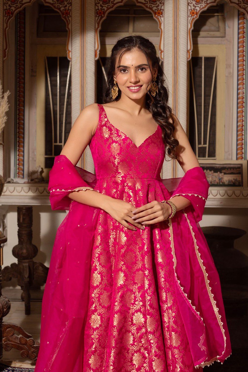 Timeless Sophistication The Heritage-Inspired Luxury Suit Set