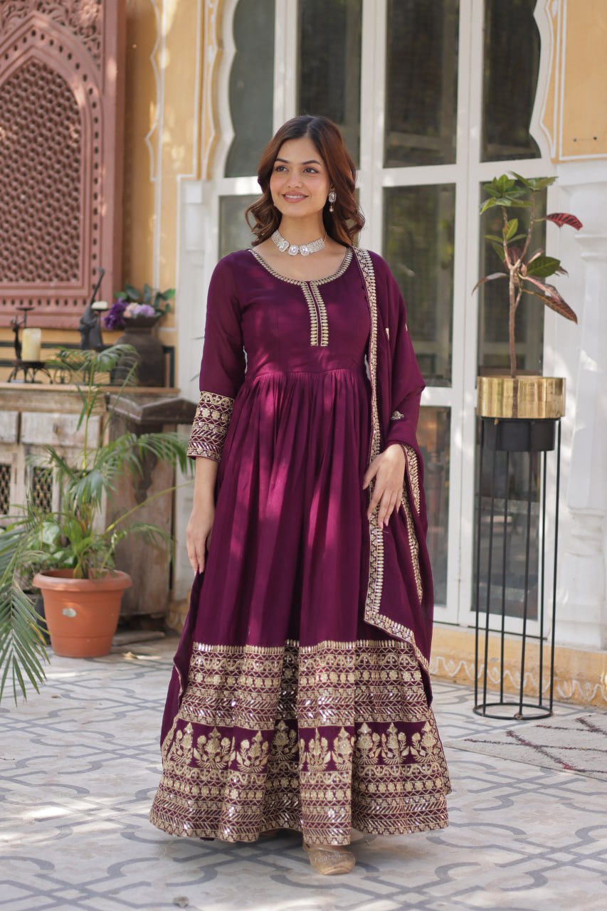 Kritisha Royal Gold Embroidery Flowing Dupatta With Anarkali