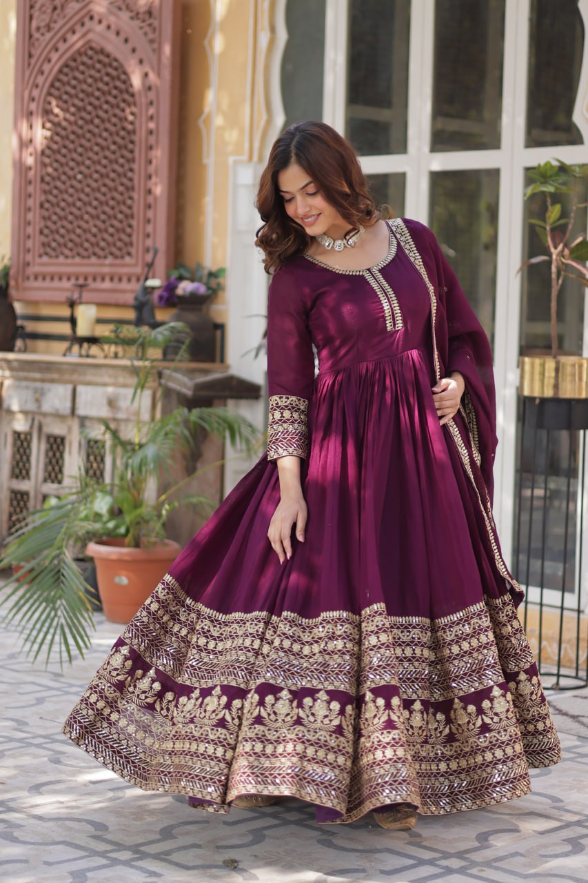 Kritisha Royal Gold Embroidery Flowing Dupatta With Anarkali