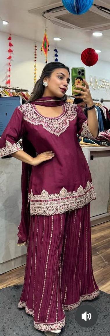Mirror Muse Dual Hue Sharara Glam