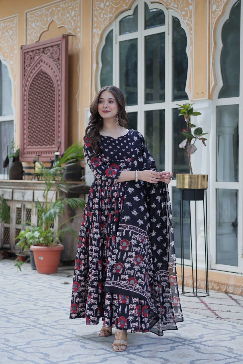 Mahira Grace In Vibrant Pure Cotton Suit