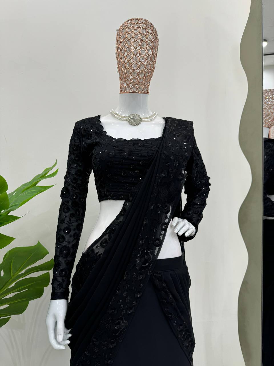 Classic Charisma The Elegant Designner Gorgette Saree