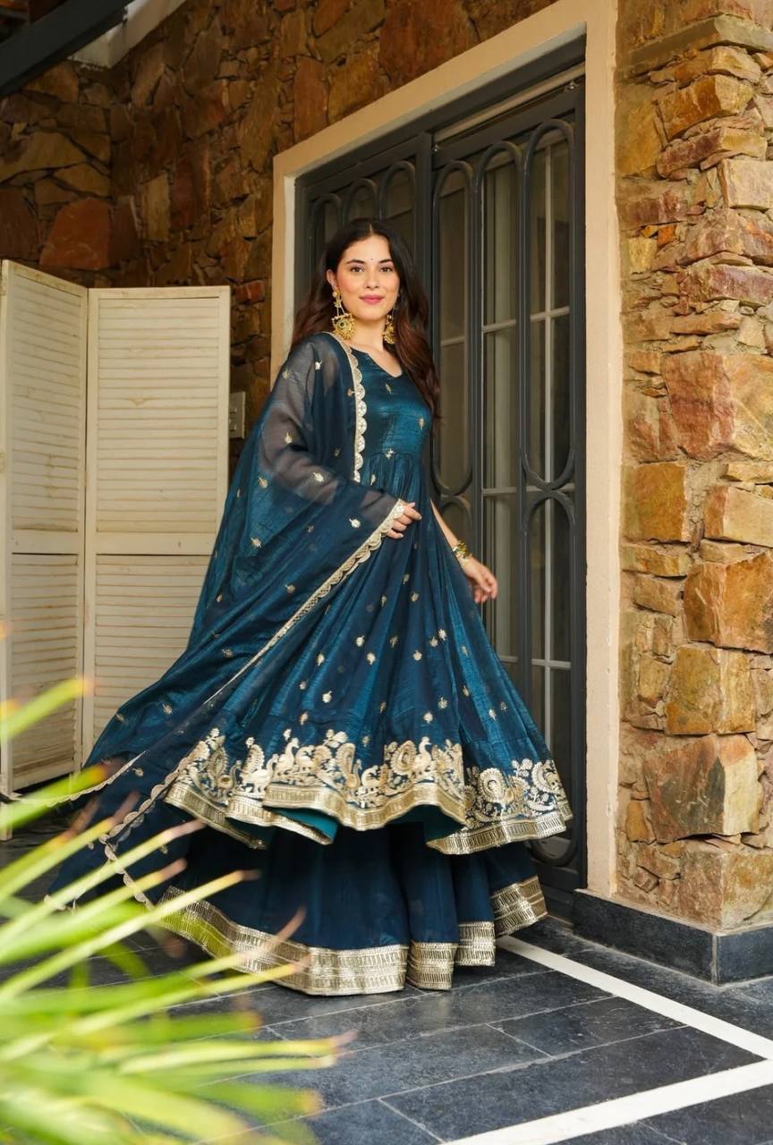Kashish Elegant Heavy Embroidered Sequence Work Set
