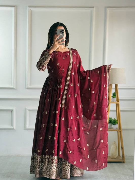 Mehr-e-Gul Traditional Maroon Gown
