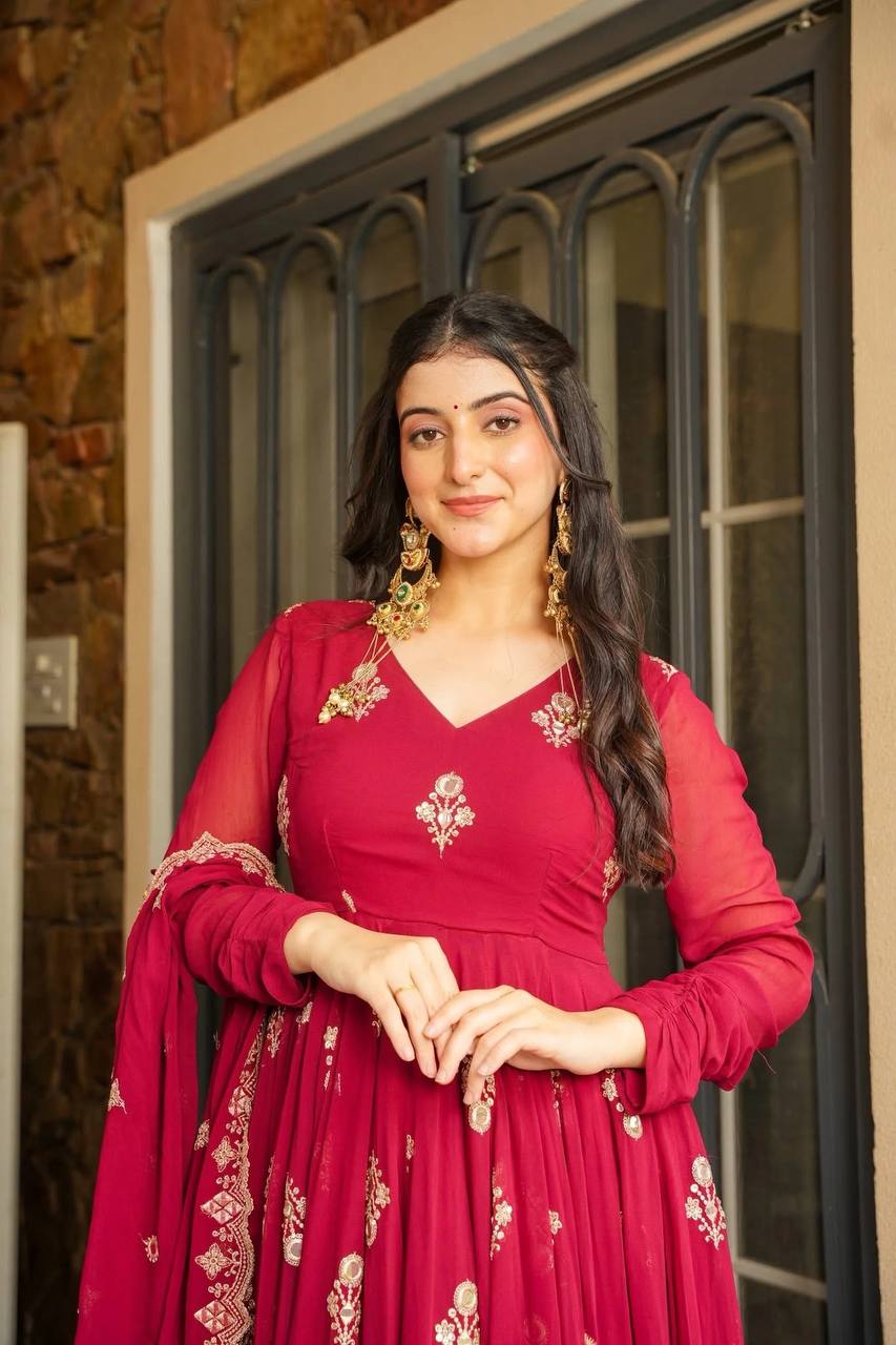 Raaniraj Heavy Designer Party Wear LSuit Set