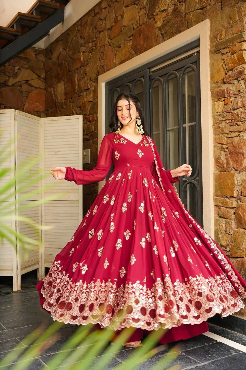 Raaniraj Heavy Designer Party Wear LSuit Set