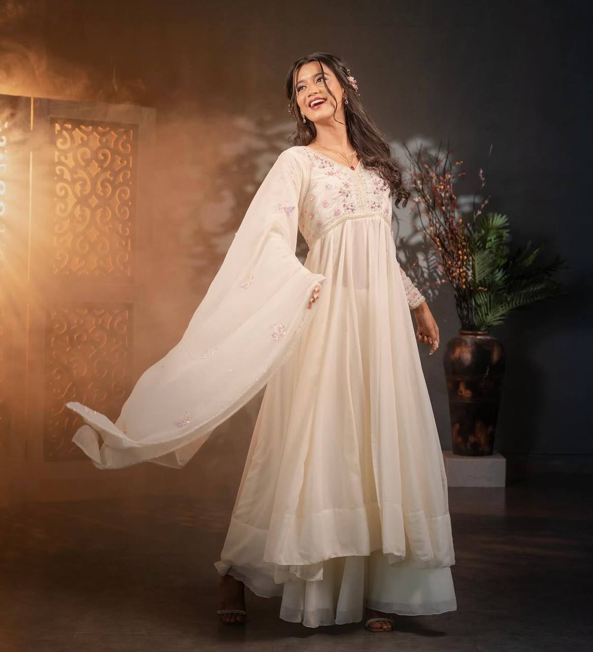 Ghazal-e-Anarkali Poetry in Motion