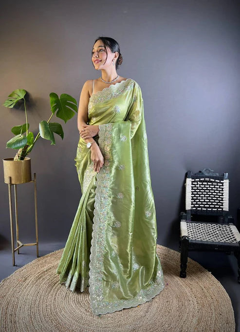 Elegance in Every Thread: Timeless Saree for the Sophisticated Woman