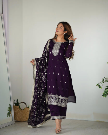 Purple Pure Blooming Rangoli Silk Kurta Suit Set With Dupatta & Pant