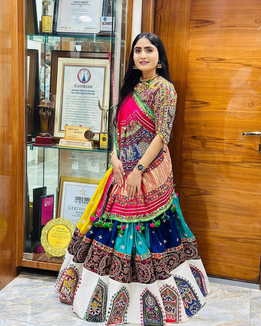 Colour Carnival: Drape the Festive Joy