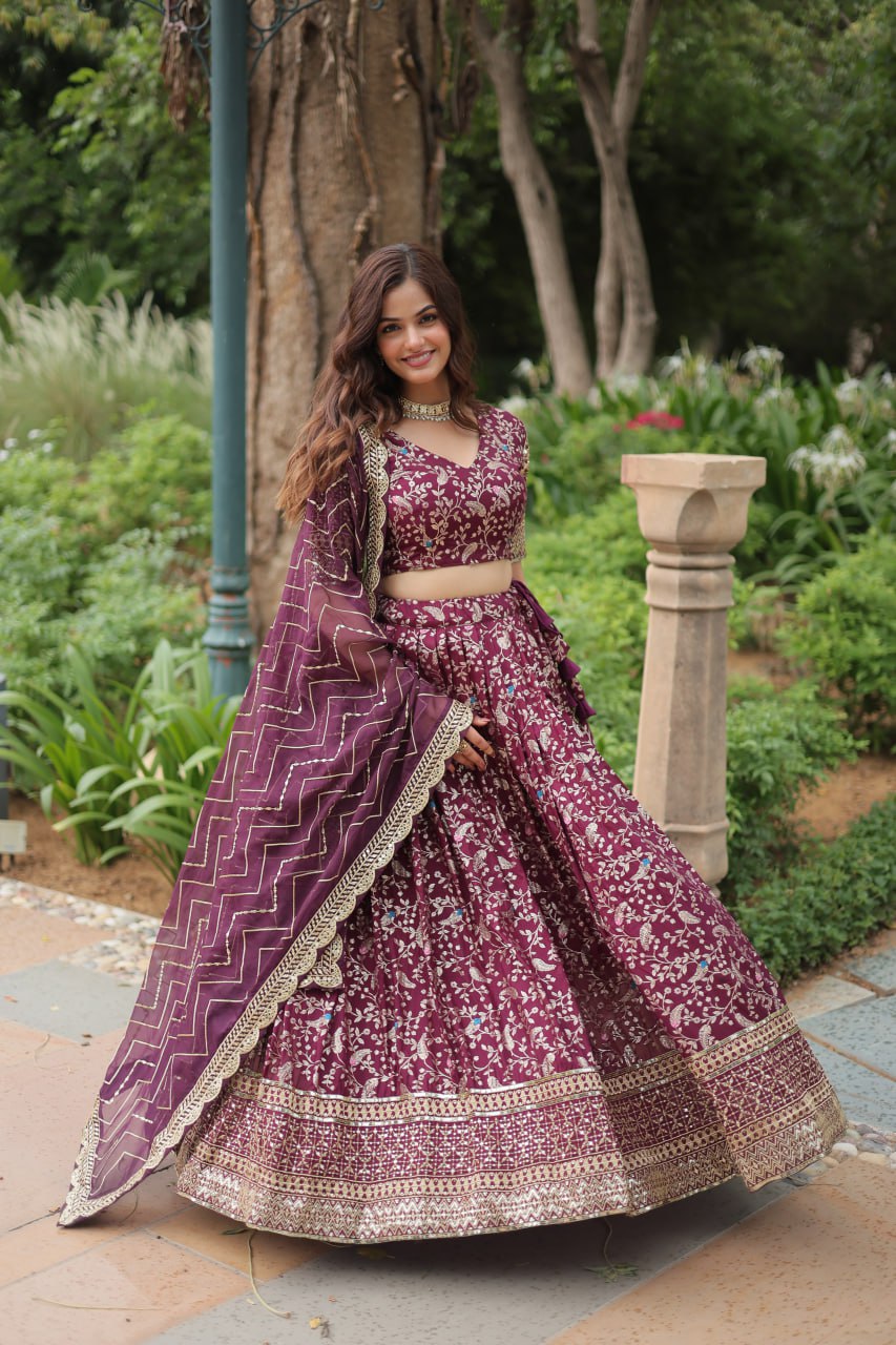 Unravel The Beauty Of Lehenga Choli