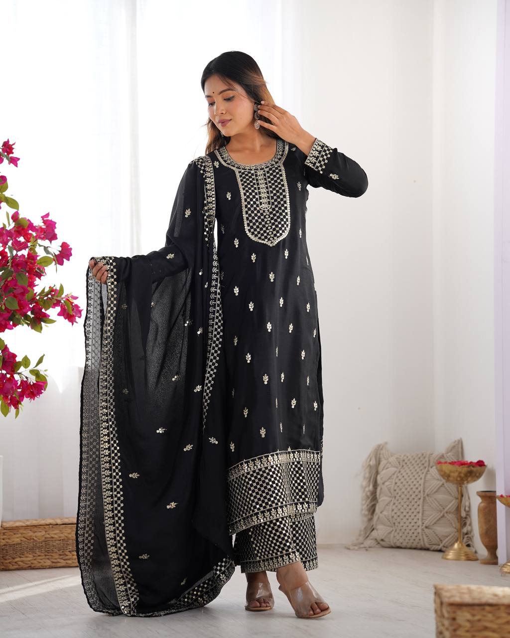 Himanshi Beautiful Pure Chinon Silk Fabric Kurta Set