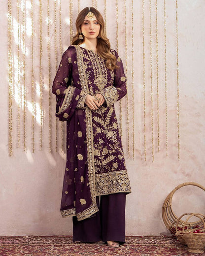 Golden Gaze Where Tradition Meets Glamour