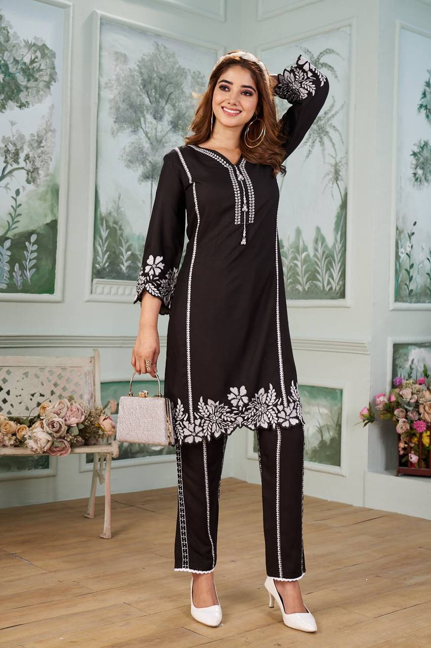 Noir Bloom Running Wear Embroidered Co-Ord Set