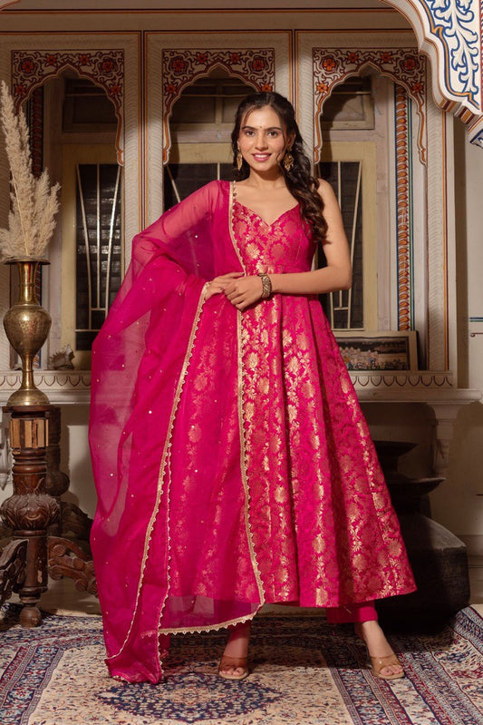 Timeless Sophistication The Heritage-Inspired Luxury Suit Set