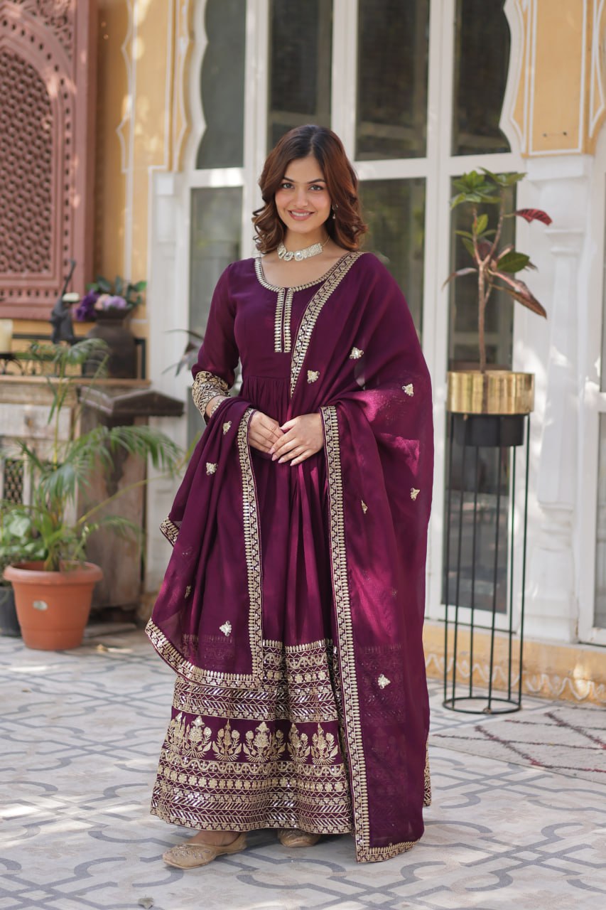 Kritisha Royal Gold Embroidery Flowing Dupatta With  Anarkali