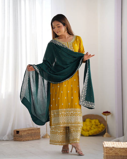 Sofia Outfits Fusion & Beautiful Tradition Suit Set
