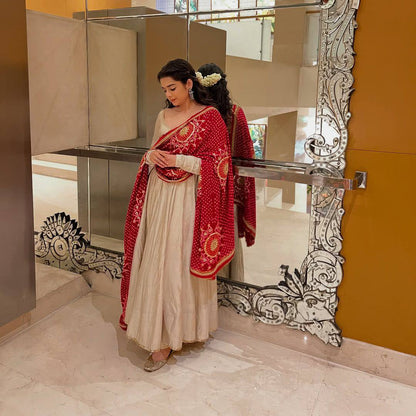 Bandhani Grandeur Off-White Classic Anarkali
