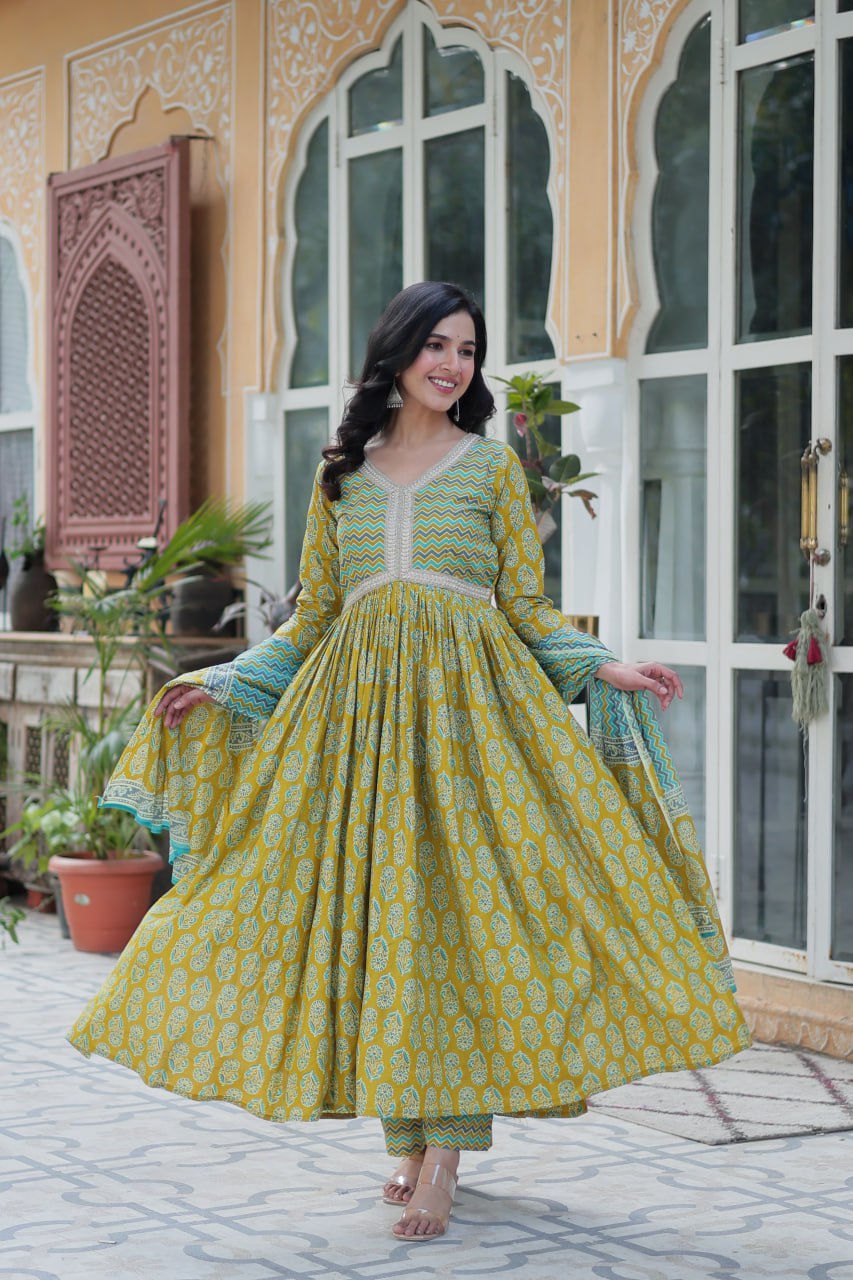 Aahana Beautiful Pure Cotton Suit