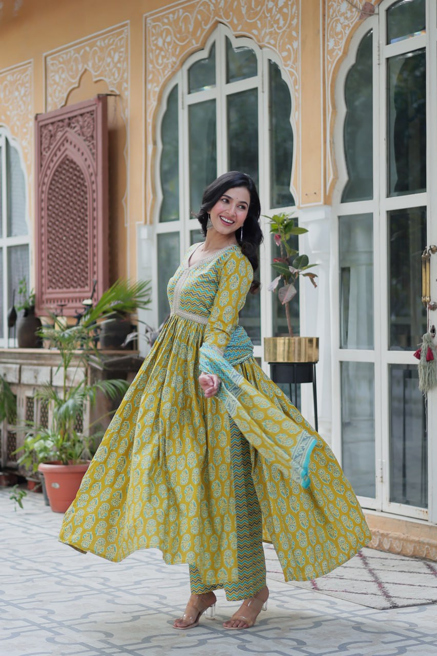 Aahana Beautiful Pure Cotton Suit