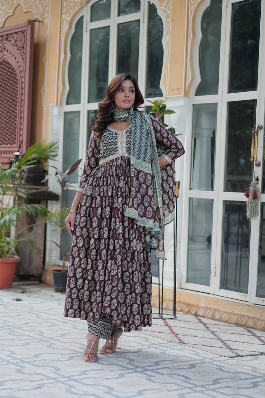 Aahana Beautiful Pure Cotton Suit