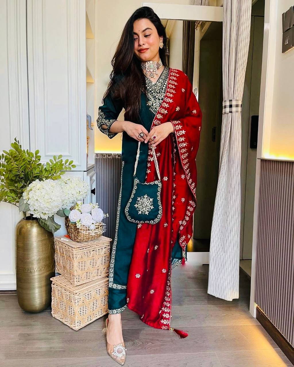 Kavya Chinnon Silk Partywear Suit