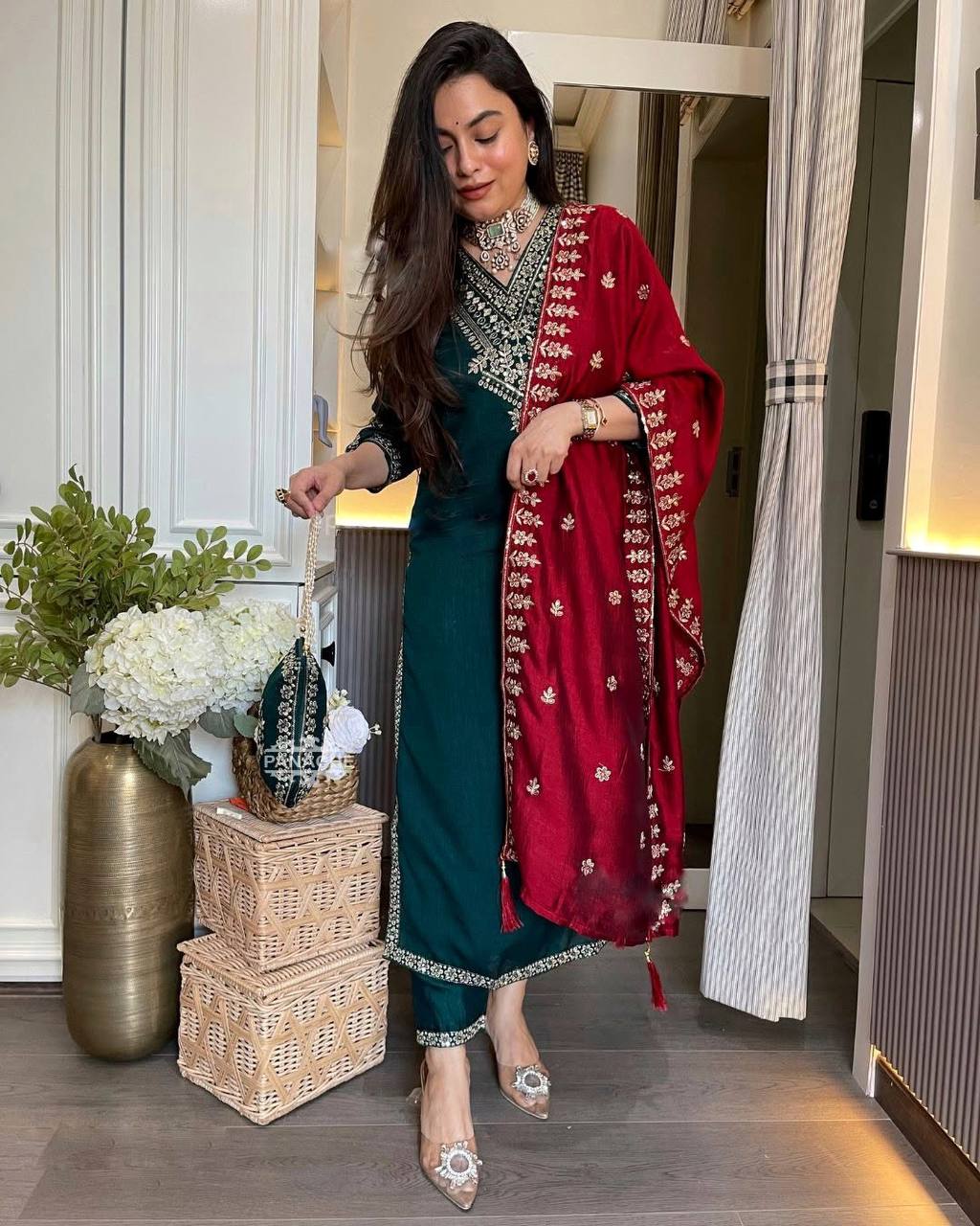 Kavya Chinnon Silk Partywear Suit