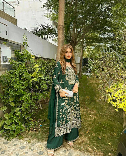 Roshan Raatein – The Sharara Glow Edit